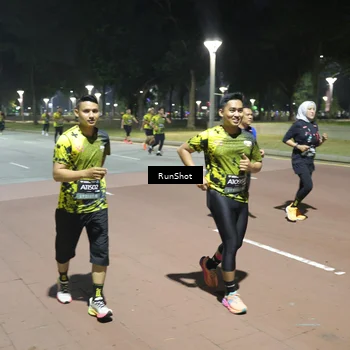 Runner Photo 6552098