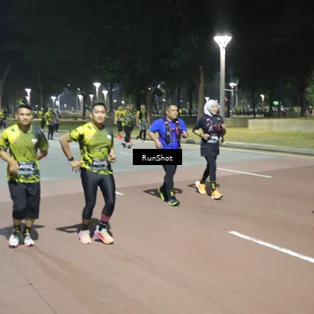 Runner Photo 6552119