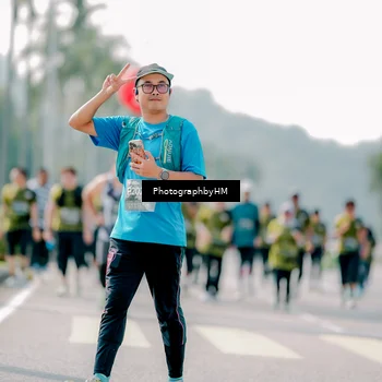 Runner Photo 6552123