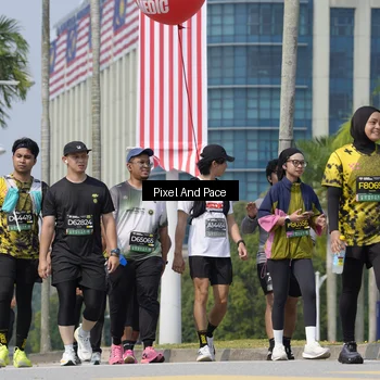 Runner Photo 6552128