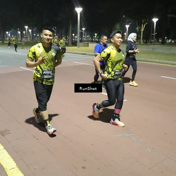 Runner Photo 6552131