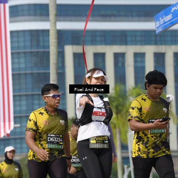 Runner Photo 6552195