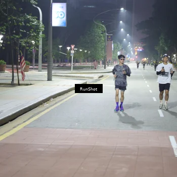 Runner Photo 6552200