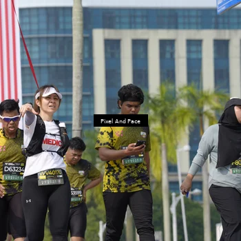 Runner Photo 6552203