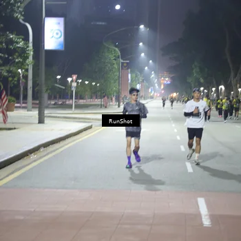 Runner Photo 6552213
