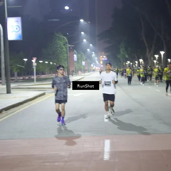 Runner Photo 6552223