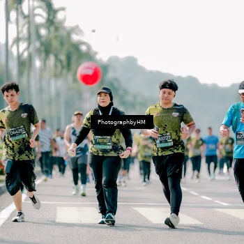 Runner Photo 6552228