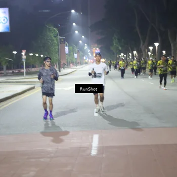 Runner Photo 6552234