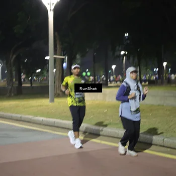 Runner Photo 6552251