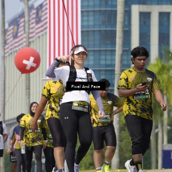 Runner Photo 6552270