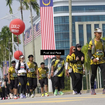Runner Photo 6552292