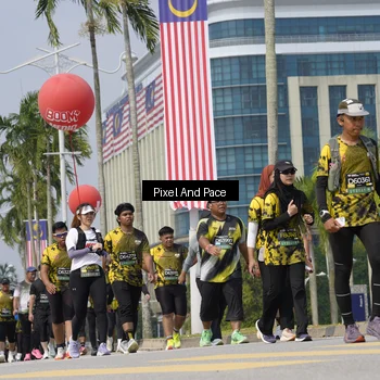 Runner Photo 6552305