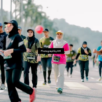 Runner Photo 6552331