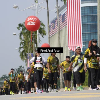 Runner Photo 6552336