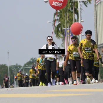Runner Photo 6552338