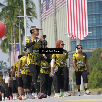 Runner Photo 6552359