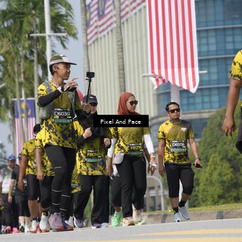 Runner Photo 6552374