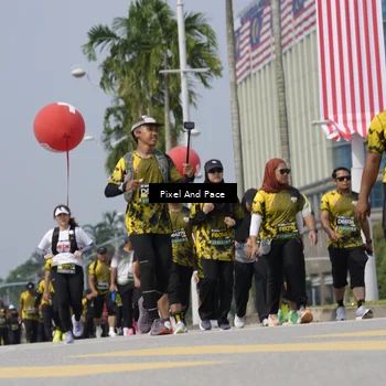 Runner Photo 6552395