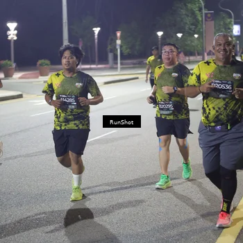 Runner Photo 6552401