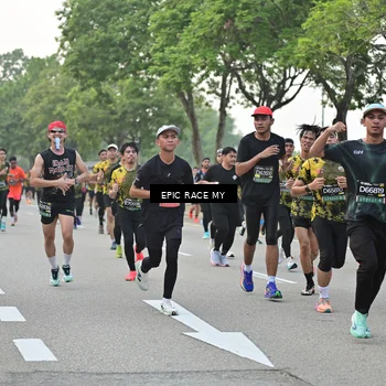 Runner Photo 6552524