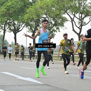 Runner Photo 6552542