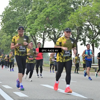 Runner Photo 6552555
