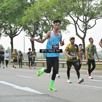 Runner Photo 6552564