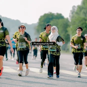 Runner Photo 6552575