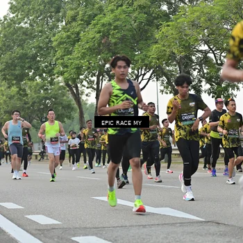 Runner Photo 6552578