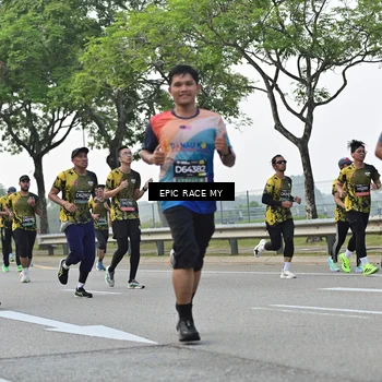 Runner Photo 6552585