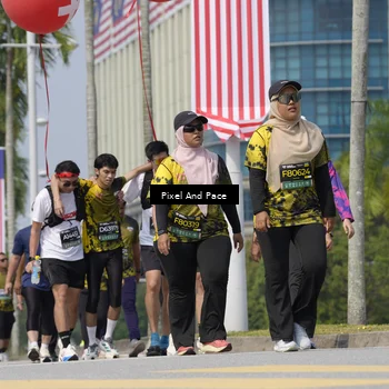 Runner Photo 6552603