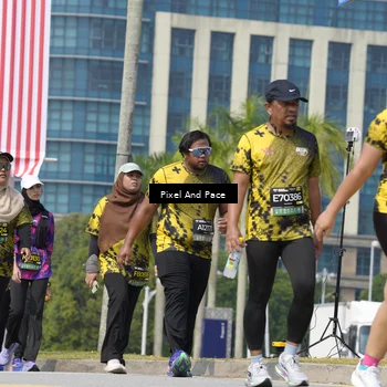Runner Photo 6552611