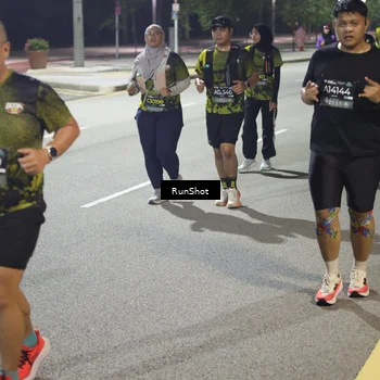 Runner Photo 6552623