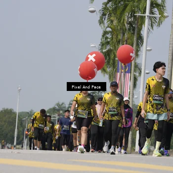 Runner Photo 6552644