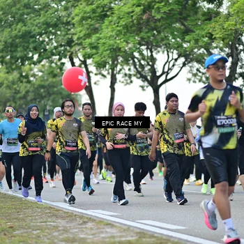 Runner Photo 6552653