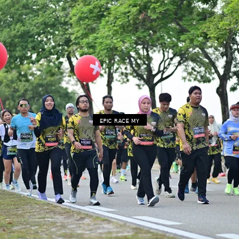 Runner Photo 6552657