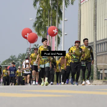 Runner Photo 6552663