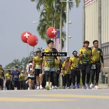 Runner Photo 6552685