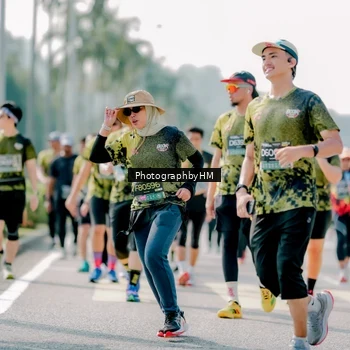 Runner Photo 6552686