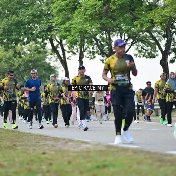 Runner Photo 6552696