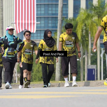 Runner Photo 6552770