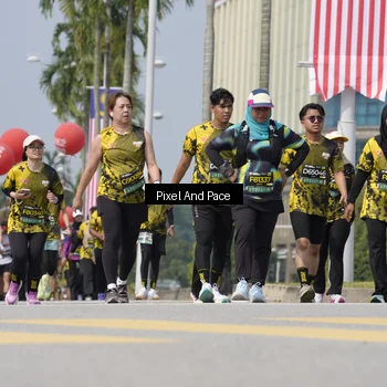Runner Photo 6552797