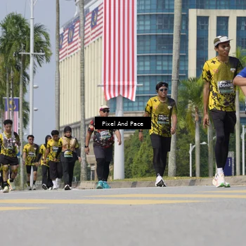 Runner Photo 6552849