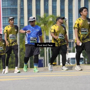 Runner Photo 6552861