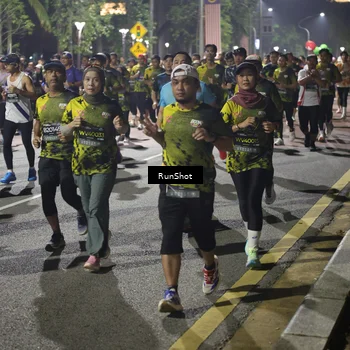 Runner Photo 6552871
