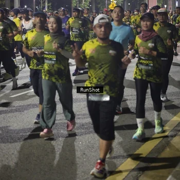 Runner Photo 6552877