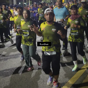 Runner Photo 6552896