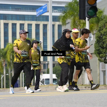 Runner Photo 6552965