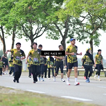 Runner Photo 6552990