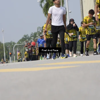 Runner Photo 6553022